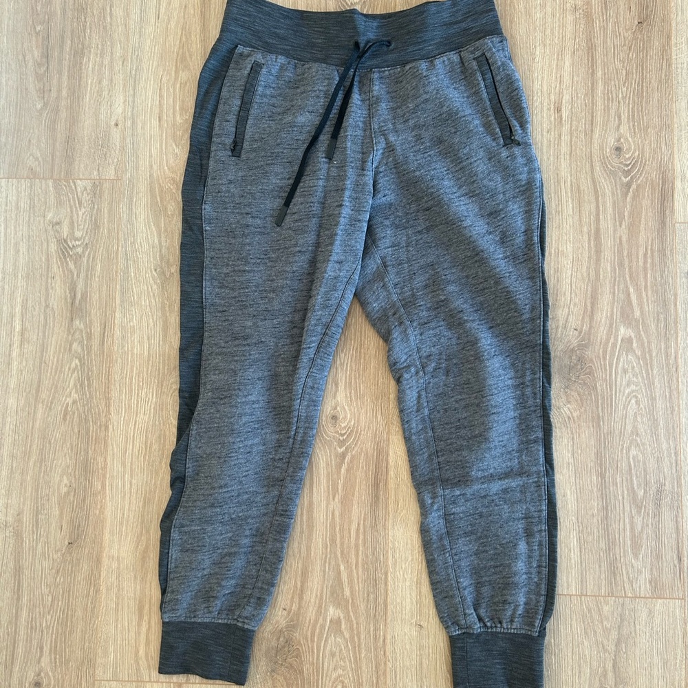Lululemon joggers